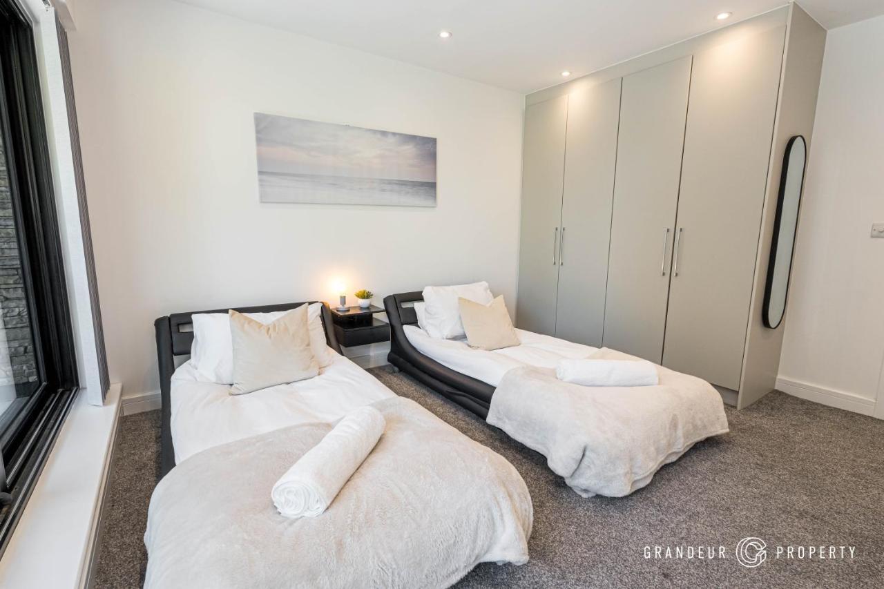 Carbery Lux By Grandeur Property Bournemouth Exterior photo